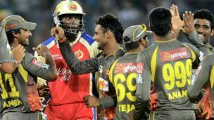 IPL 2013: Sunrisers Hyderabad vs Royal Challengers Bangalore at Rajiv Gandhi International Stadium